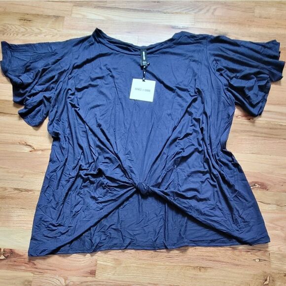 NWT Flutter Twist Top Navy Agnes & Dora - Picture 2 of 6